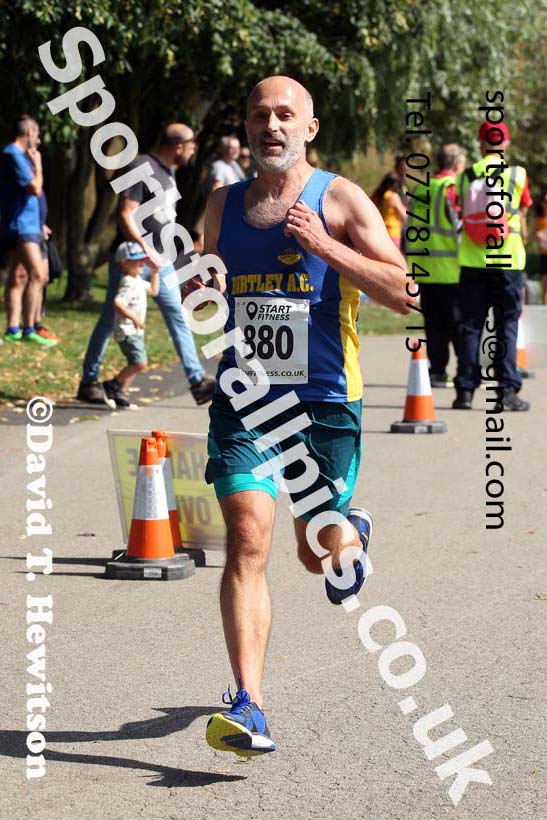 Senior Womens and Mens V50 2021 NECAA Road Relay Champs., Hetton Lyon Country Park, Hetton le Hole, County Durham. Photo: David T. Hewitson/Sports for All Pics